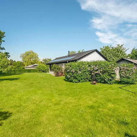 Stunning In With 4 Bedrooms And Wifi * Svendborg