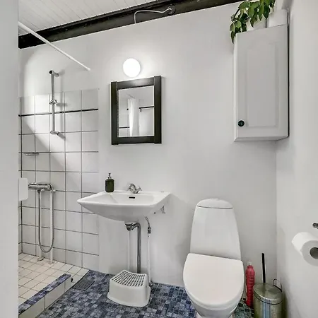 Nyaraló Stunning In With 4 Bedrooms And Wifi